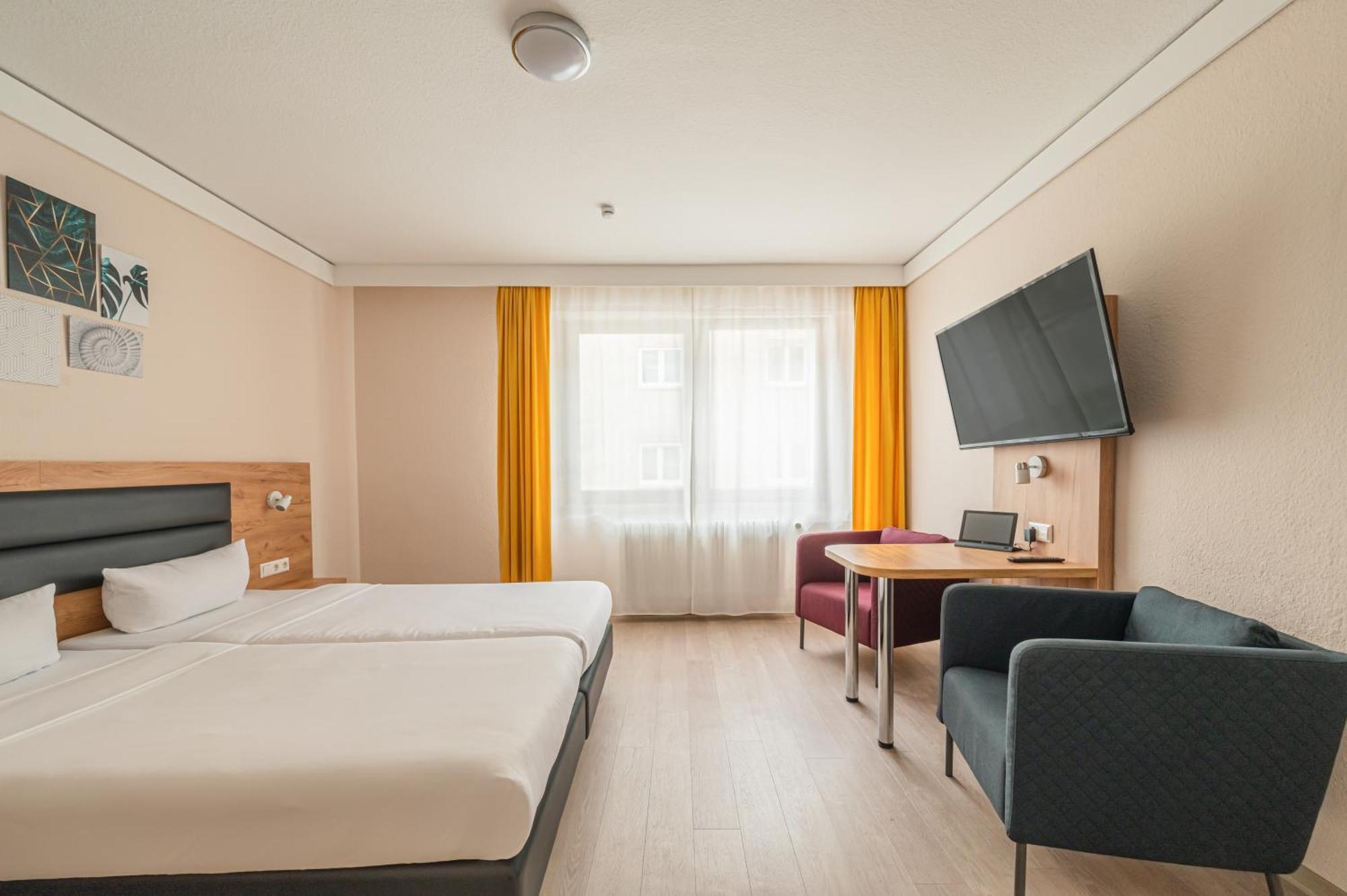 Hotel Gute Hoffnung Пфорцхайм Экстерьер фото